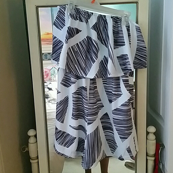 none Pants - Navy and white Romper